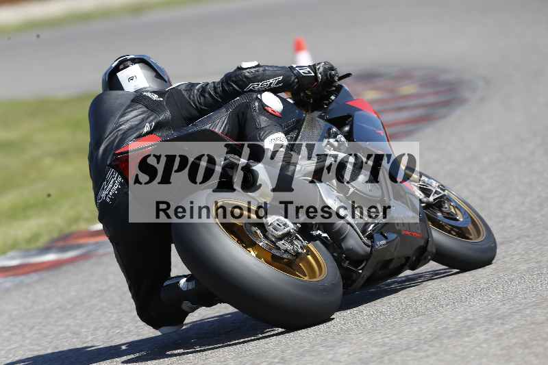 /43 08.08.2025 Discover the Bike ADR/Race 3 rot/78